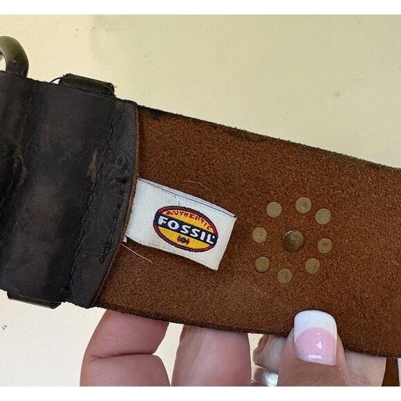 Fossil Leather Belt with studs and embossed leather - Picture 3 of 5
